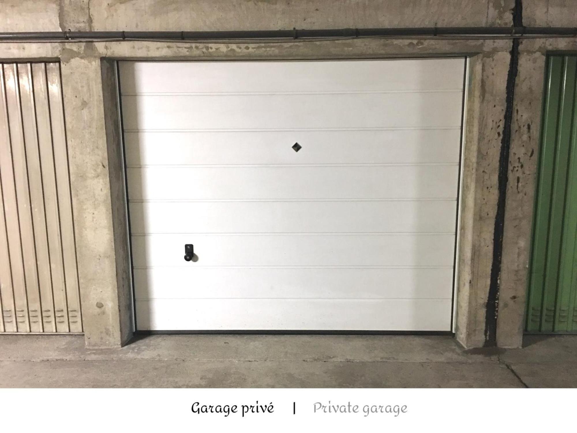 Le Celestay Villeurbanne Bagian luar foto