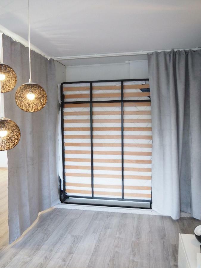 Le Celestay Villeurbanne Bagian luar foto